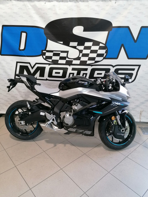 CF MOTO 675 SR-R de démonstration 136€/mois  DSN MOTOS 33